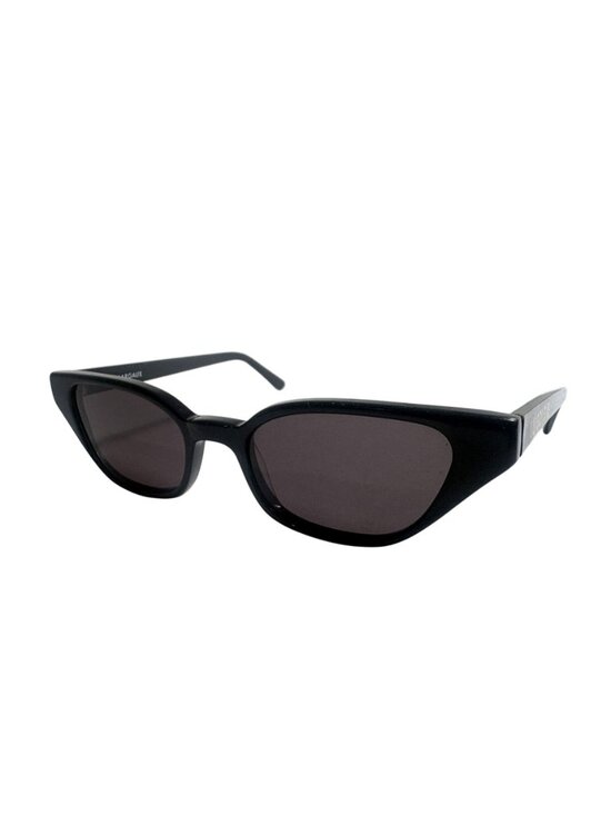 Lu Goldie Margaux Sunglasses in Black main image 7